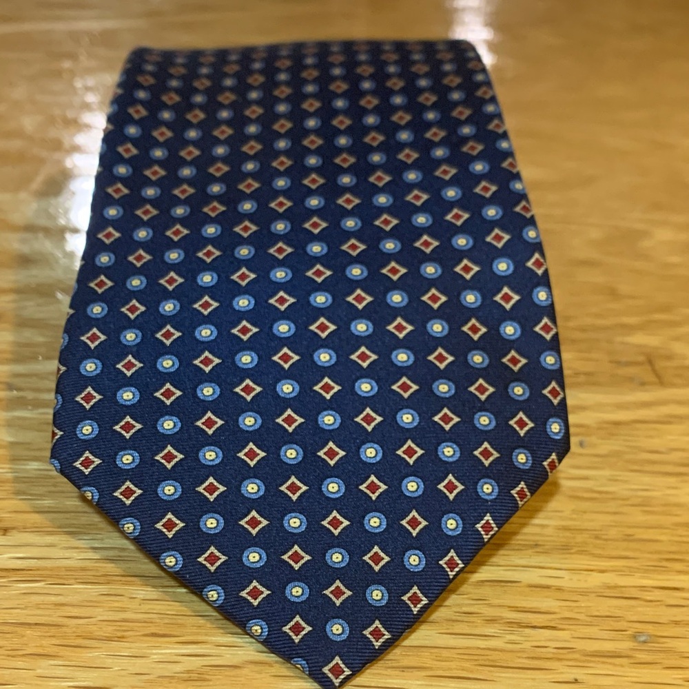 Tommy Hilfiger Navy and Burgundy Geometric Tie